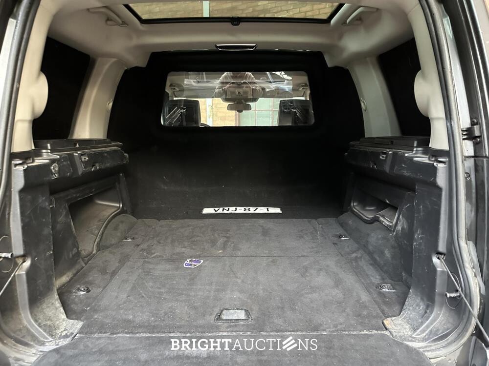 Land Rover Discovery 4 3.0 SDV6 SE HSE 256hp 2015, VNJ-87-T