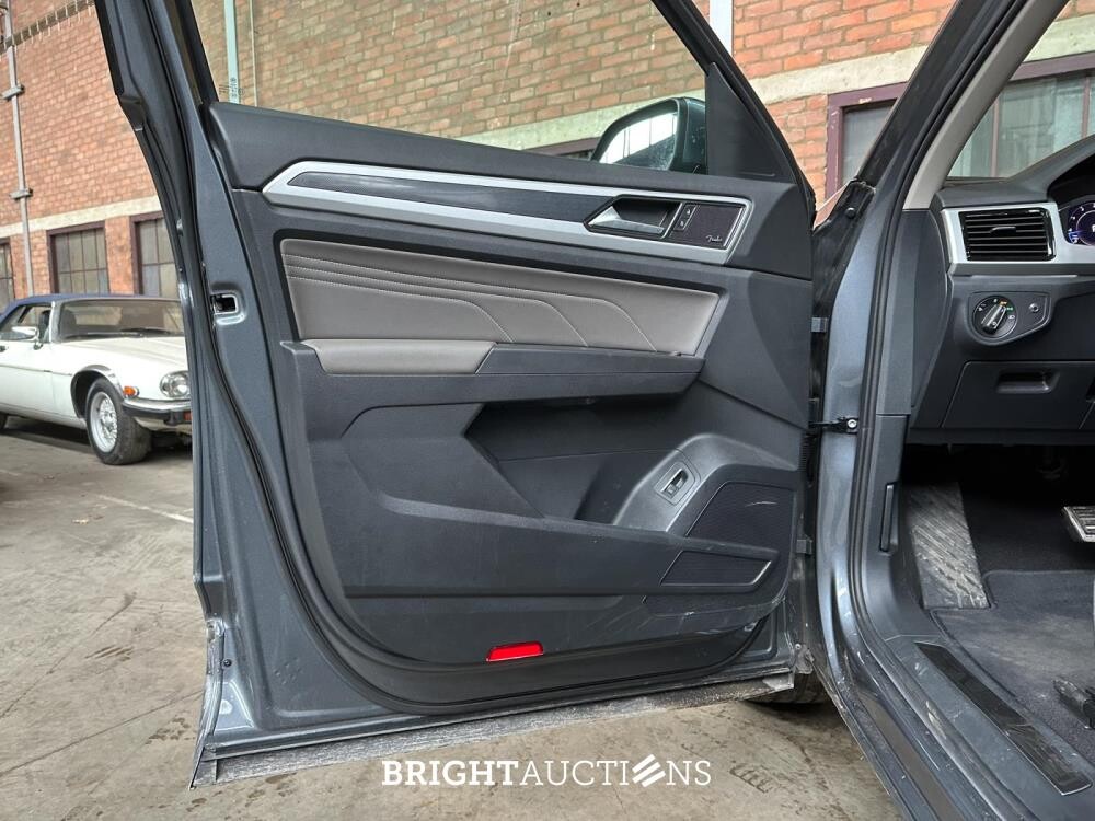 Volkswagen Atlas 3.6 V6 R-Line 7-Personen 280hp 2023