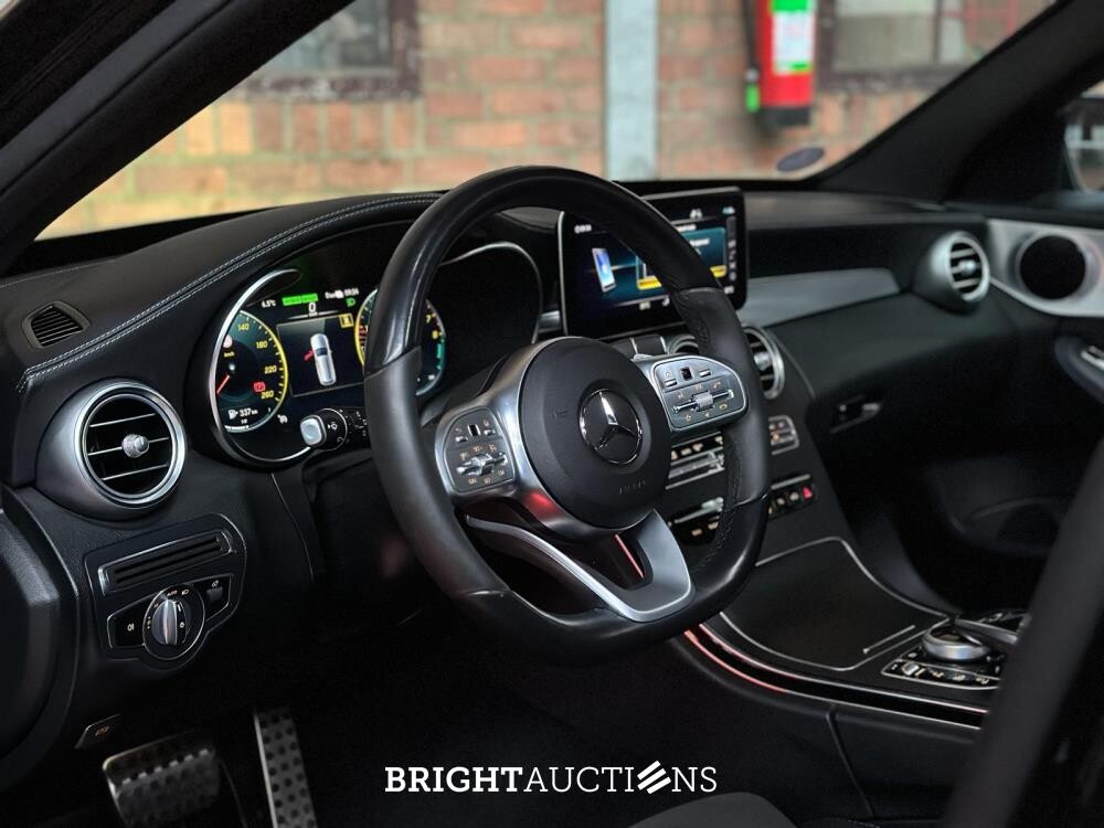 Mercedes-Benz C300 e Business Solution AMG Limited 320hp 2021 (Original-NL + 1. Besitzer) Plug-In Hybrid C-Klasse T-Modell, L-207-SF
