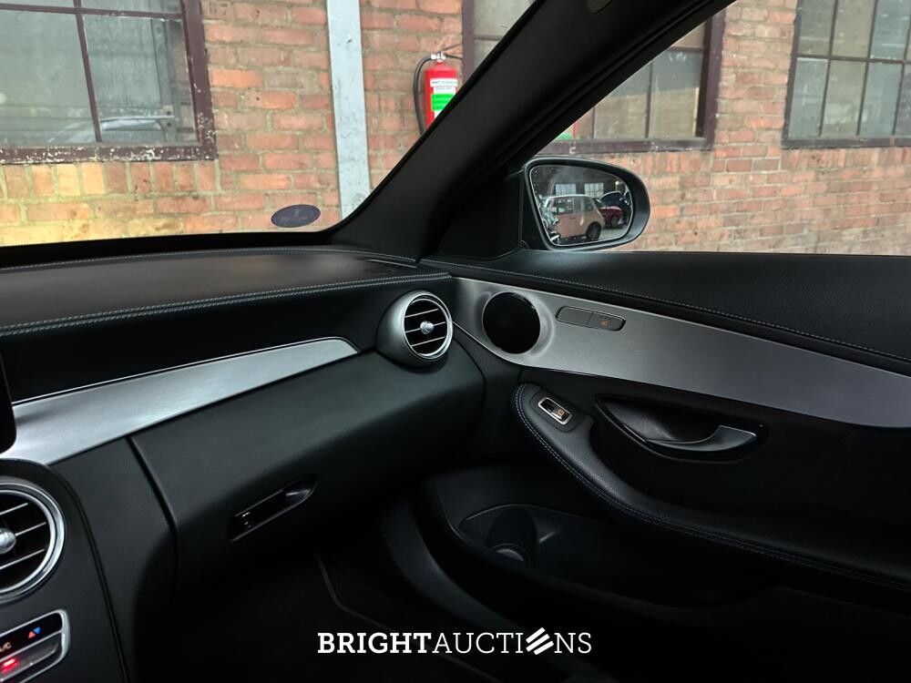 Mercedes-Benz C300 e Business Solution AMG Limited 320hp 2021 (Original-NL + 1. Besitzer) Plug-In Hybrid C-Klasse T-Modell, L-207-SF