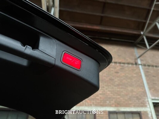 Mercedes-Benz C300 e Business Solution AMG Limited 320hp 2021 (Original-NL + 1. Besitzer) Plug-In Hybrid C-Klasse T-Modell, L-207-SF