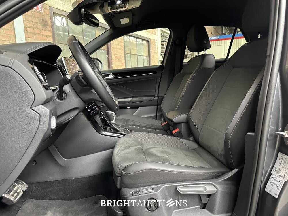 Volkswagen T-Roc R-line 1.5 150hp 2024