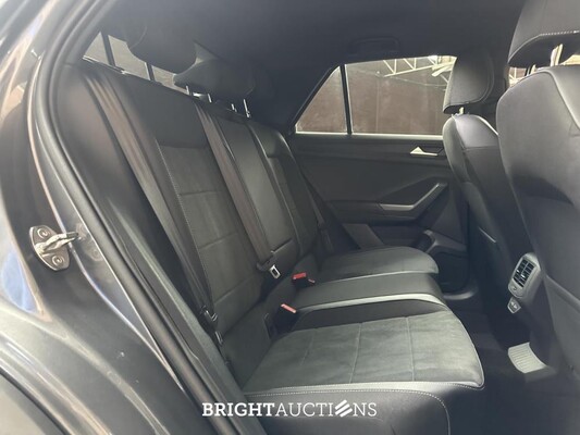 Volkswagen T-Roc R-line 1.5 150hp 2024