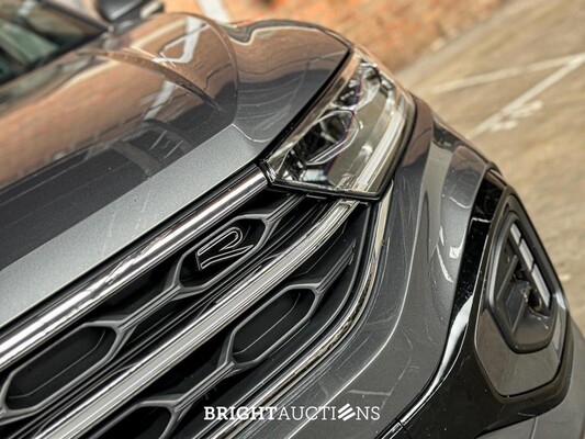 Volkswagen T-Roc R-line 1.5 150hp 2024