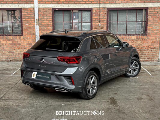Volkswagen T-Roc R-line 1.5 150hp 2024