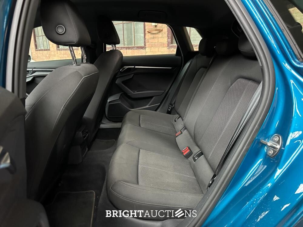 Audi A3 Sportback 30 TFSI Pro Line 110hp 2022 (Original-NL), R-053-SL