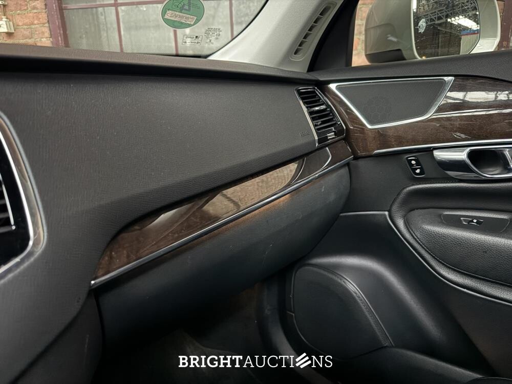 Volvo XC90 2.0 T6 AWD Inscription 320hp 2015, ZR-425-V