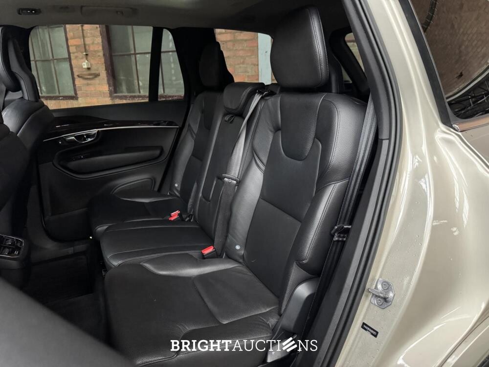 Volvo XC90 2.0 T6 AWD Inscription 320hp 2015, ZR-425-V