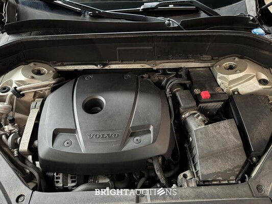 Volvo XC90 2.0 T6 AWD Inscription 320hp 2015, ZR-425-V