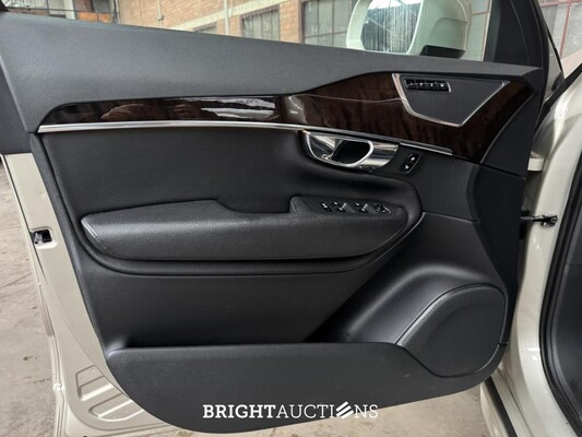 Volvo XC90 2.0 T6 AWD Inscription 320hp 2015, ZR-425-V