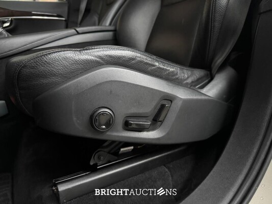 Volvo XC90 2.0 T6 AWD Inscription 320hp 2015, ZR-425-V