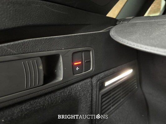 Audi Q5 2.0 TFSI Quattro Sport S Line Black Edition 252pk 2018 (Origineel-NL + 1e Eigenaar), TT-931-B