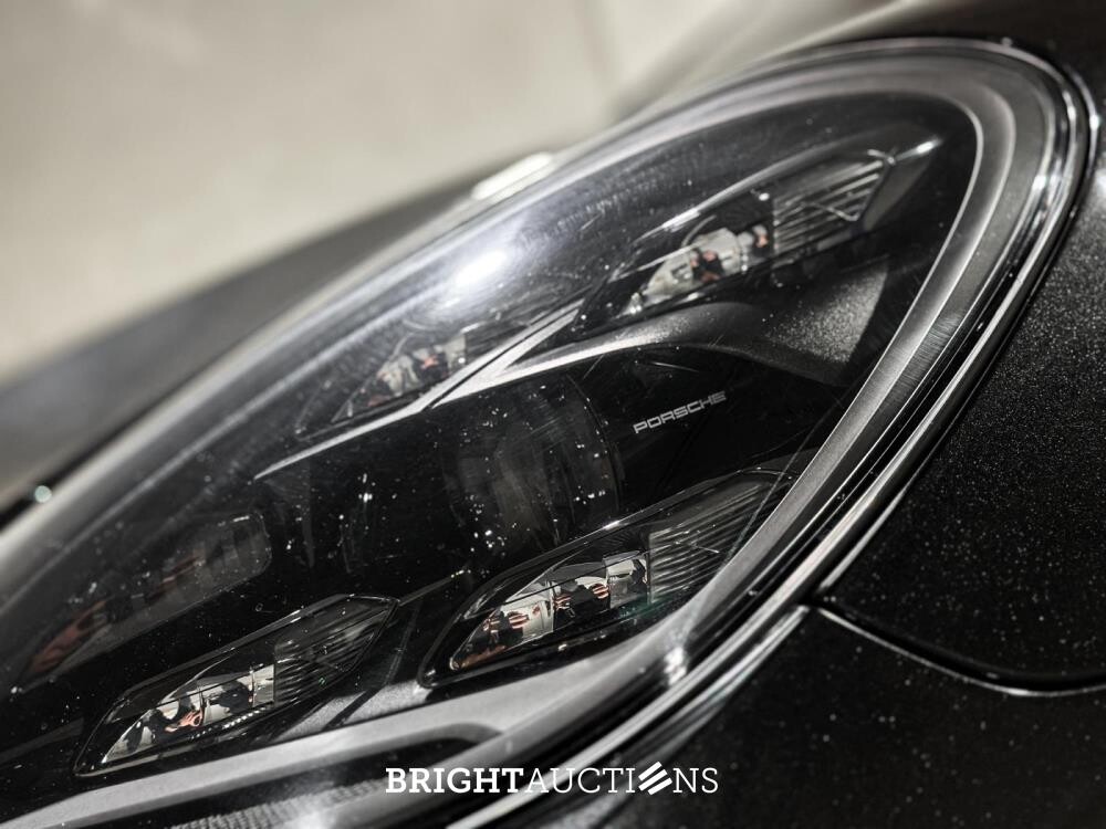 Porsche Panamera Sport Turismo Turbo S 4.0 V8 680pk 2018, L-505-FD