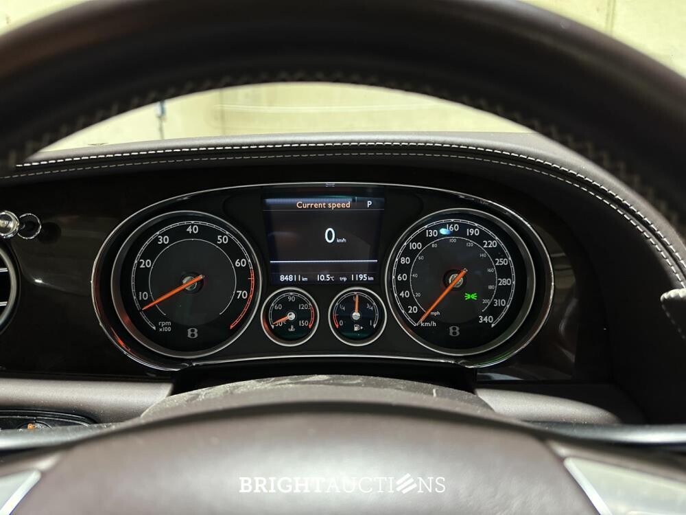 Bentley Continental GTC 4.0 V8 529pk 2013