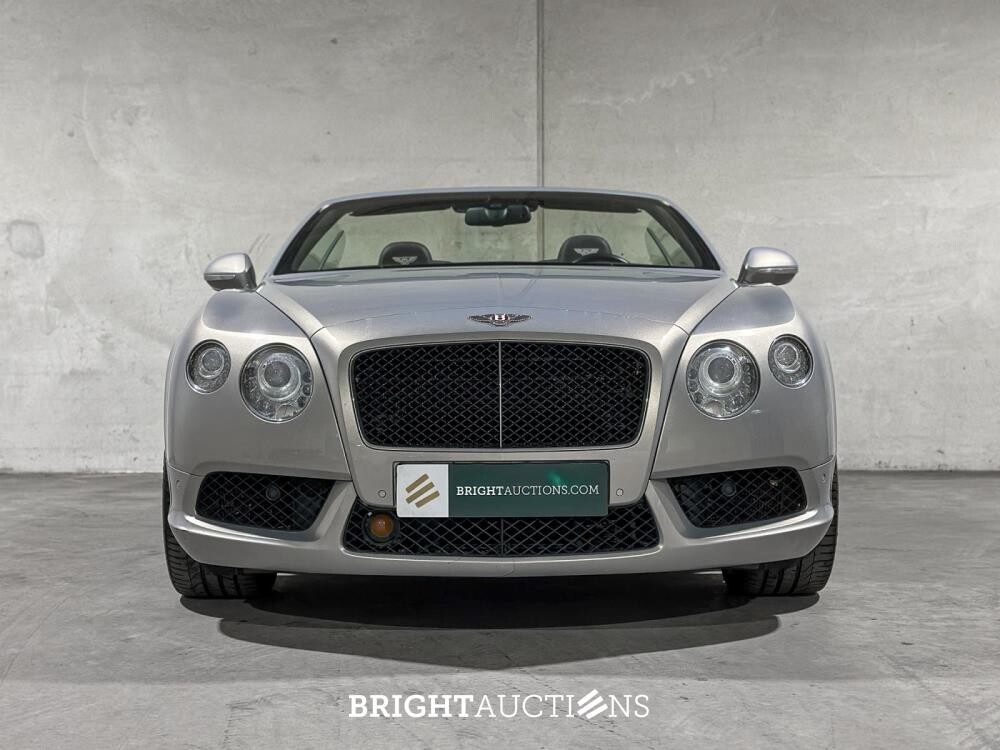 Bentley Continental GTC 4.0 V8 529pk 2013