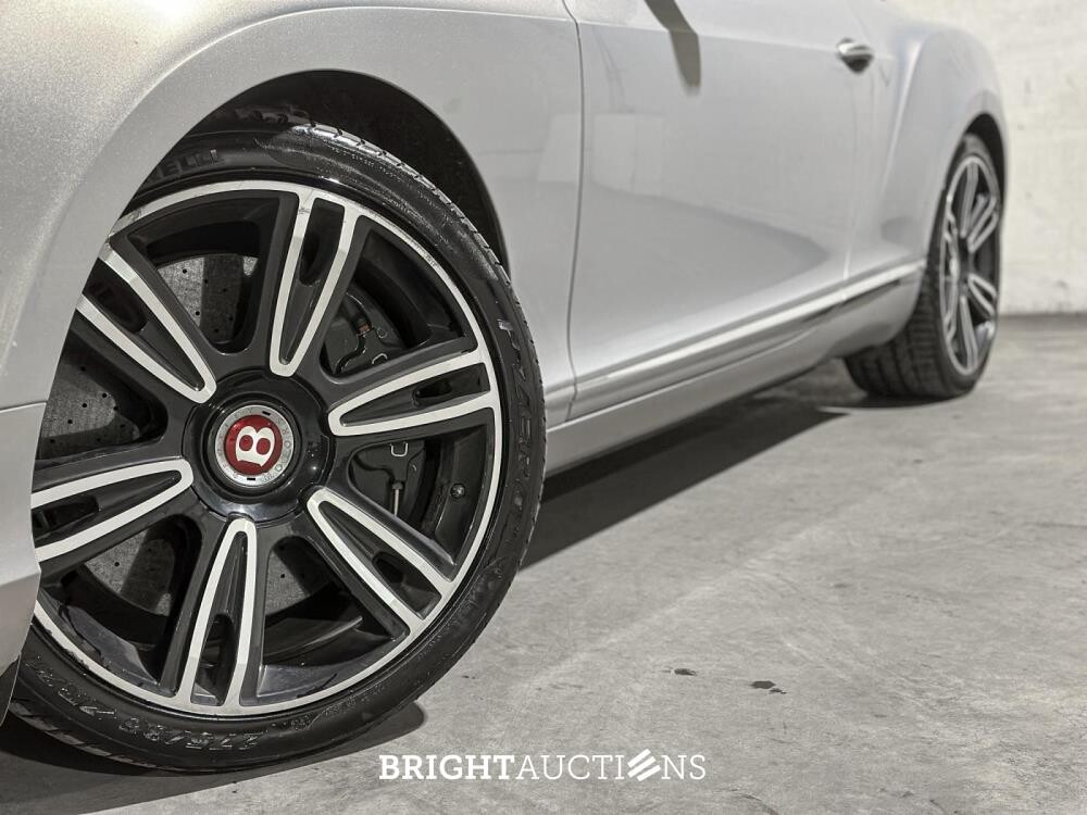 Bentley Continental GTC 4.0 V8 529pk 2013