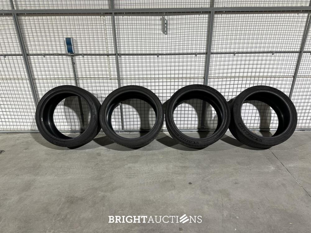 Bentley Continental GTC 4.0 V8 529pk 2013