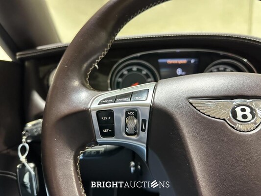 Bentley Continental GTC 4.0 V8 529pk 2013