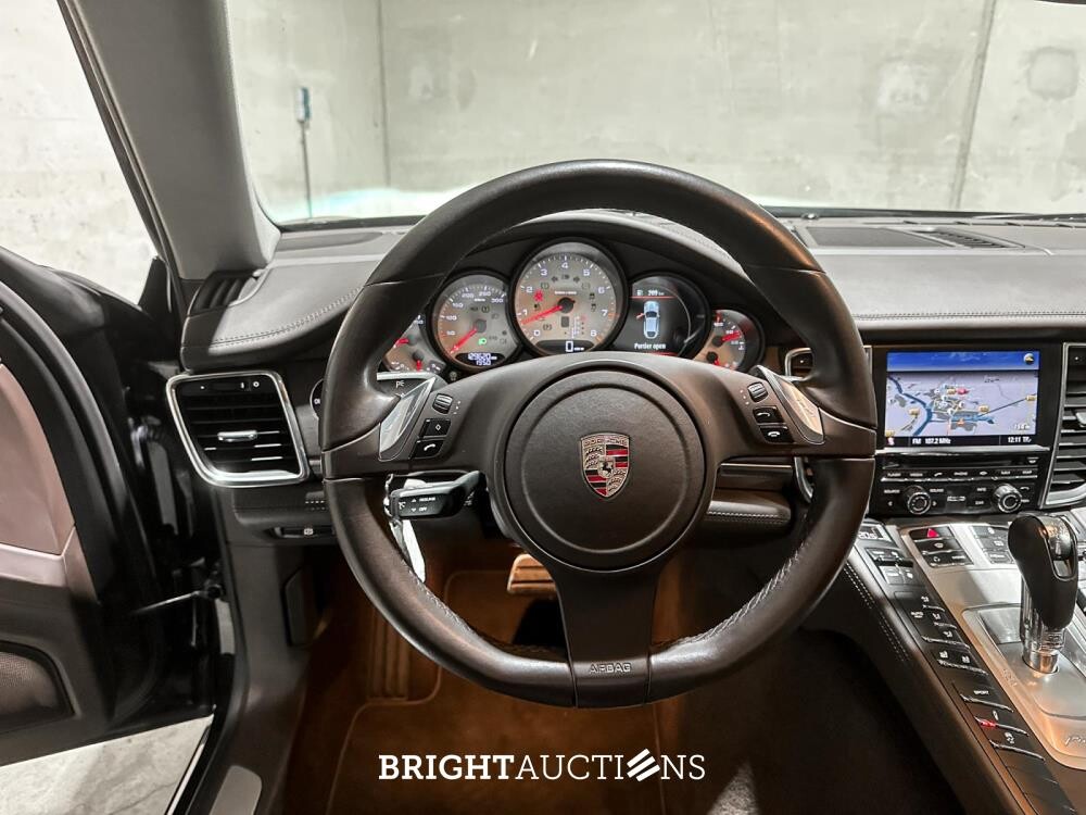 Porsche Panamera 3.6 V6 4WD 300pk 2012, G-397-TZ