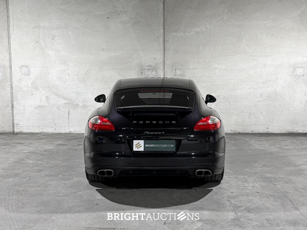 Porsche Panamera 3.6 V6 4WD 300pk 2012, G-397-TZ