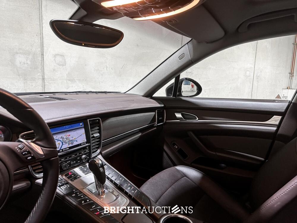 Porsche Panamera 3.6 V6 4WD 300pk 2012, G-397-TZ