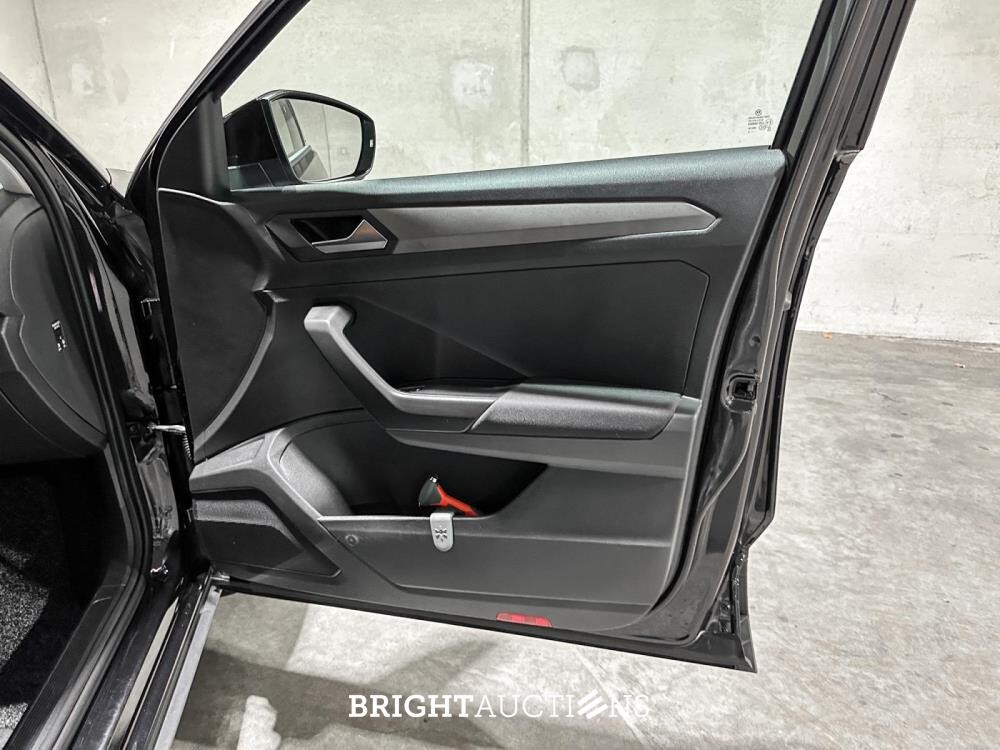 Volkswagen T-Roc 1.0 TSI Style Business 116pk 2020 (Origineel-NL), H-006-NL

