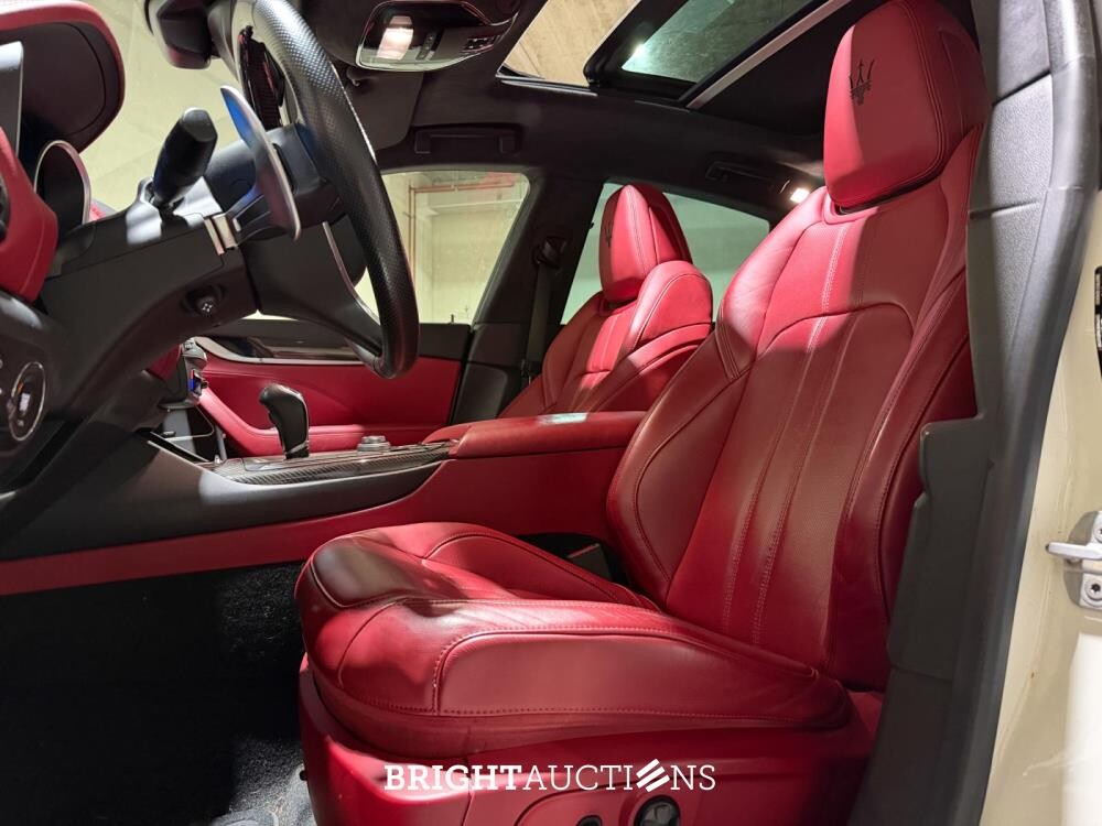 Maserati Levante 3.0 V6 D AWD 275pk 2017 (Origineel-NL), ND-376-K