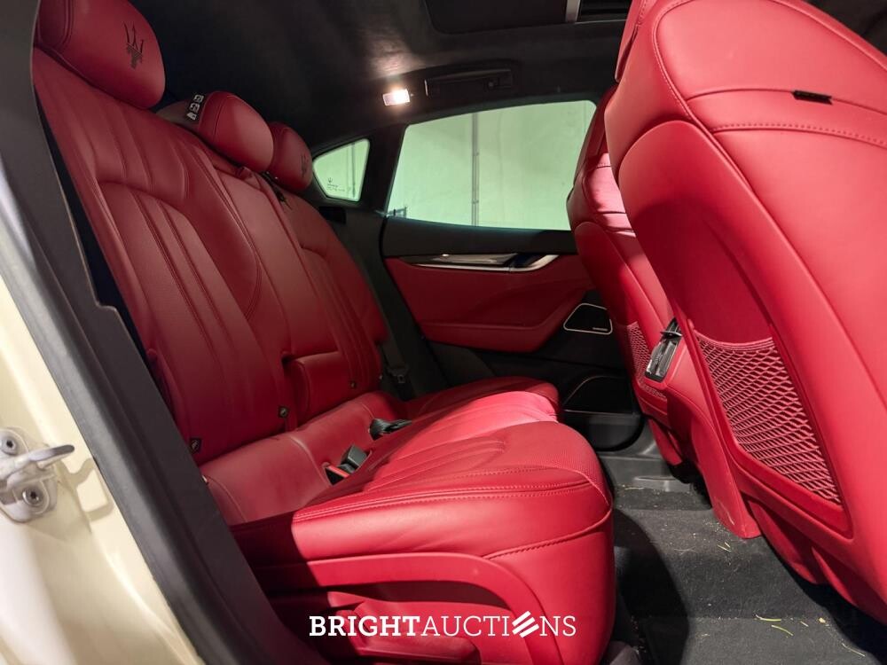 Maserati Levante 3.0 V6 D AWD 275pk 2017 (Origineel-NL), ND-376-K