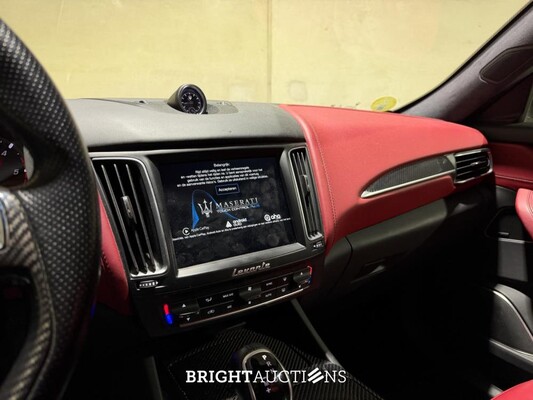 Maserati Levante 3.0 V6 D AWD 275pk 2017 (Origineel-NL), ND-376-K