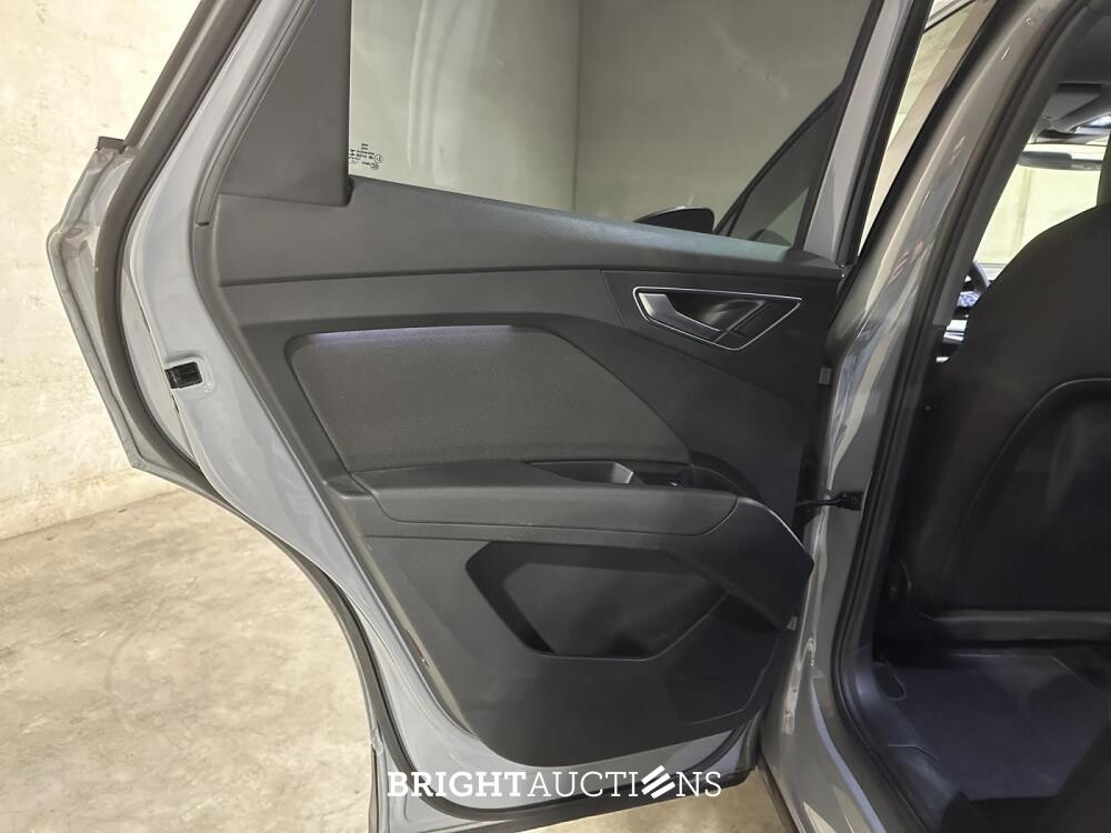 Audi Q4 e-tron 40 Launch Edition Advanced 77 kWh 204pk 2021 (Origineel-NL + 1e Eigenaar), N-401-PG