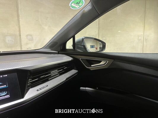 Audi Q4 e-tron 40 Launch Edition Advanced 77 kWh 204pk 2021 (Origineel-NL + 1e Eigenaar), N-401-PG
