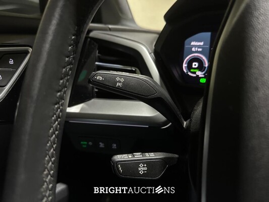 Audi Q4 e-tron 40 Launch Edition Advanced 77 kWh 204pk 2021 (Origineel-NL + 1e Eigenaar), N-401-PG