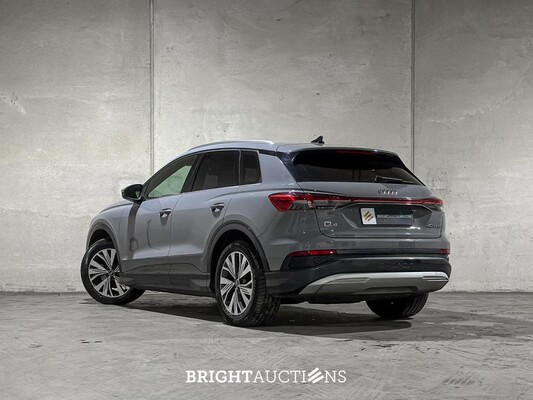 Audi Q4 e-tron 40 Launch Edition Advanced 77 kWh 204pk 2021 (Origineel-NL + 1e Eigenaar), N-401-PG