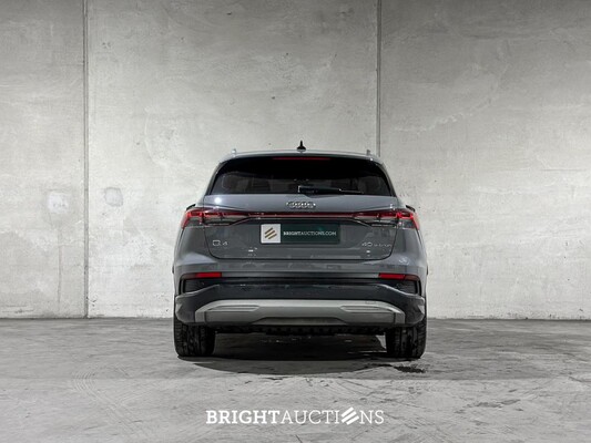 Audi Q4 e-tron 40 Launch Edition Advanced 77 kWh 204pk 2021 (Origineel-NL + 1e Eigenaar), N-401-PG