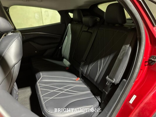 Ford Mustang Mach-E RWD 75 kWh 269hp 2021 (Origineel-NL + 1e Eigenaar), N-301-NV