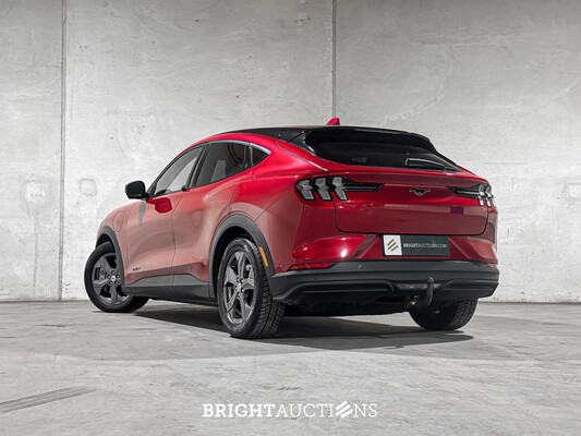 Ford Mustang Mach-E RWD 75 kWh 269hp 2021 (Origineel-NL + 1e Eigenaar), N-301-NV