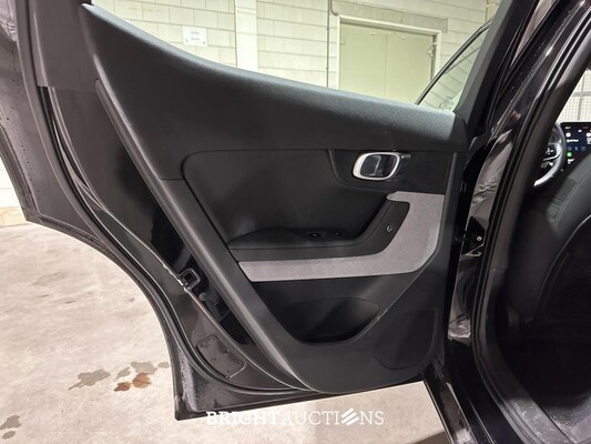 Polestar 2 Long Range Dual Motor Launch Edition 408pk 2020 (Origineel-NL + 1e Eigenaar) 78kWh, J-098-VK