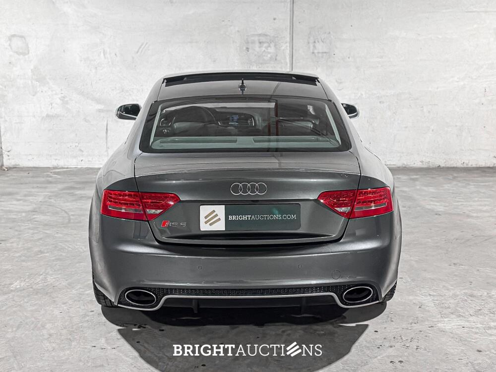 Audi RS5 Coupé 4.2 FSI V8 Quattro 450pk 2010, XN-941-L Youngtimer