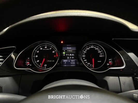 Audi RS5 Coupé 4.2 FSI V8 Quattro 450pk 2010, XN-941-L Youngtimer