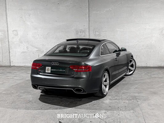 Audi RS5 Coupé 4.2 FSI V8 Quattro 450pk 2010, XN-941-L Youngtimer
