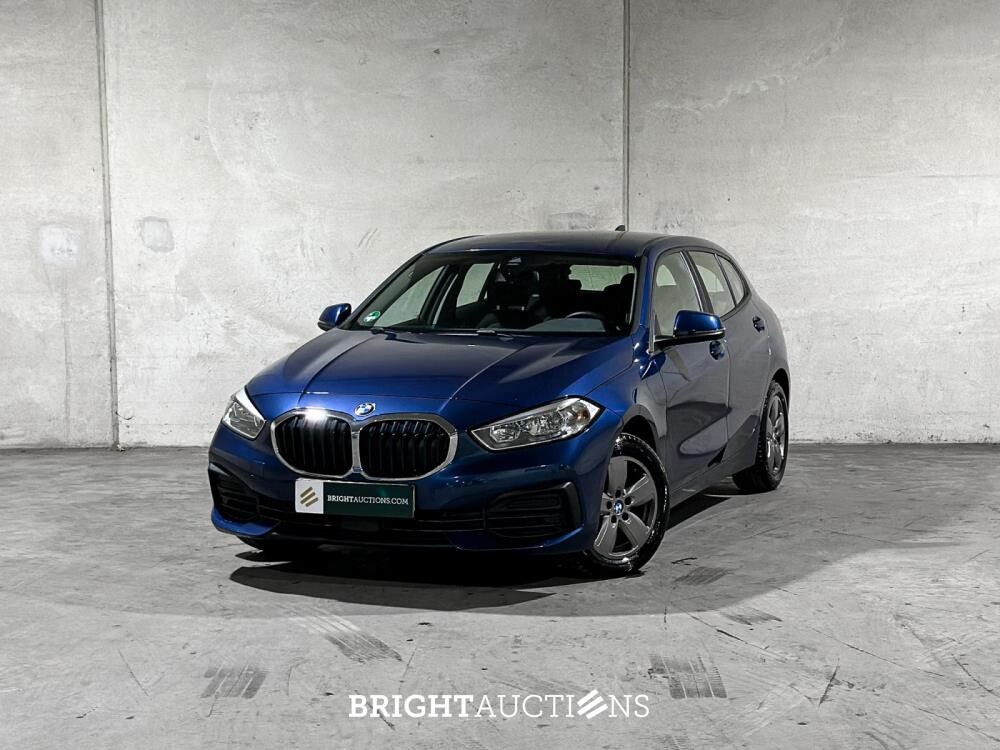 BMW 118i Introduction Edition 136pk 2023 (Origineel-NL+1e eigenaar) 1-serie, T-589-KN
