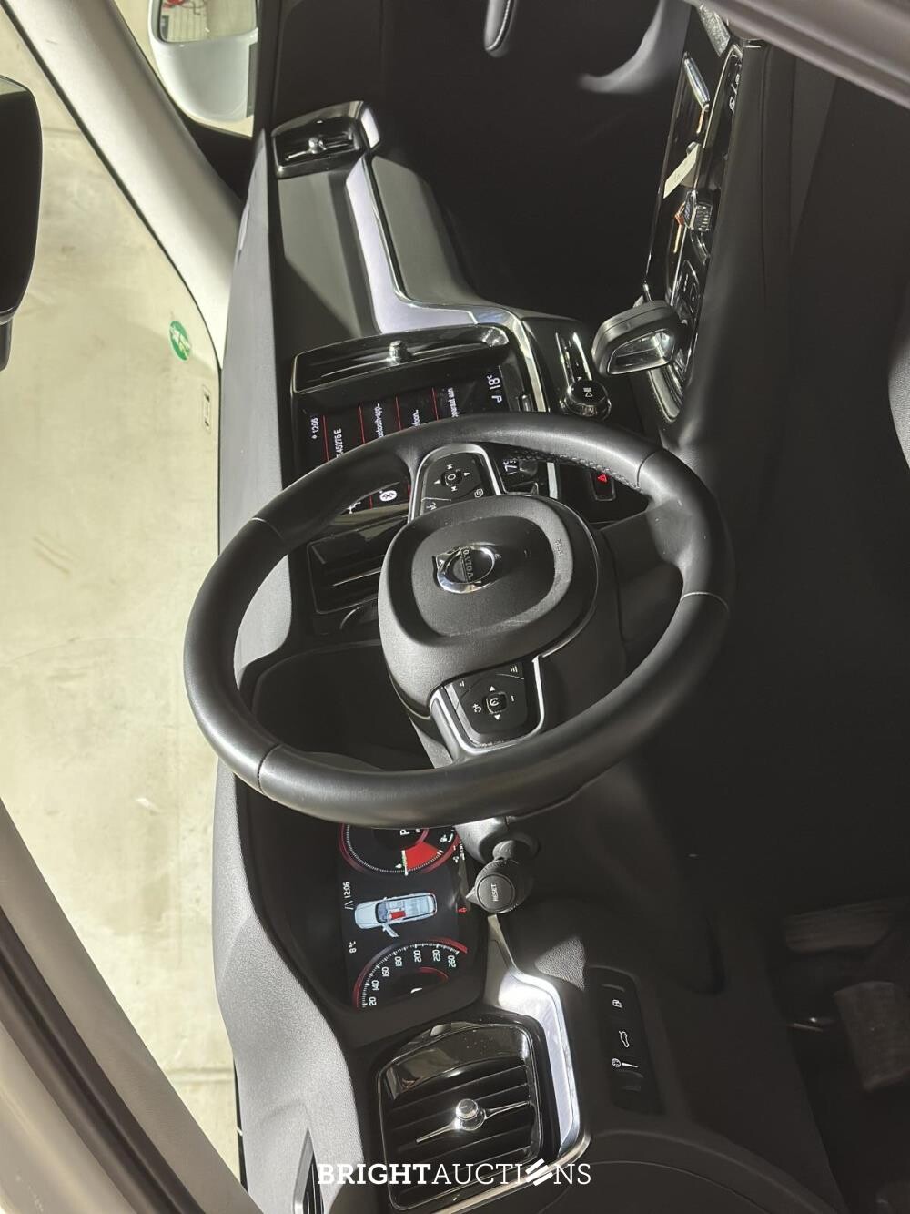 Volvo V60 2.0 T6 Recharge AWD Inscription Expression 340pk 2021 Plug-In Hybrid (Origineel-NL + 1e Eigenaar), N-828-HZ