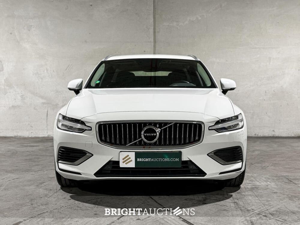 Volvo V60 2.0 T6 Recharge AWD Inscription Expression 340pk 2021 Plug-In Hybrid (Origineel-NL + 1e Eigenaar), N-828-HZ