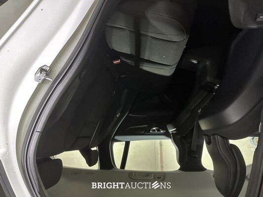 Volvo V60 2.0 T6 Recharge AWD Inscription Expression 340pk 2021 Plug-In Hybrid (Origineel-NL + 1e Eigenaar), N-828-HZ