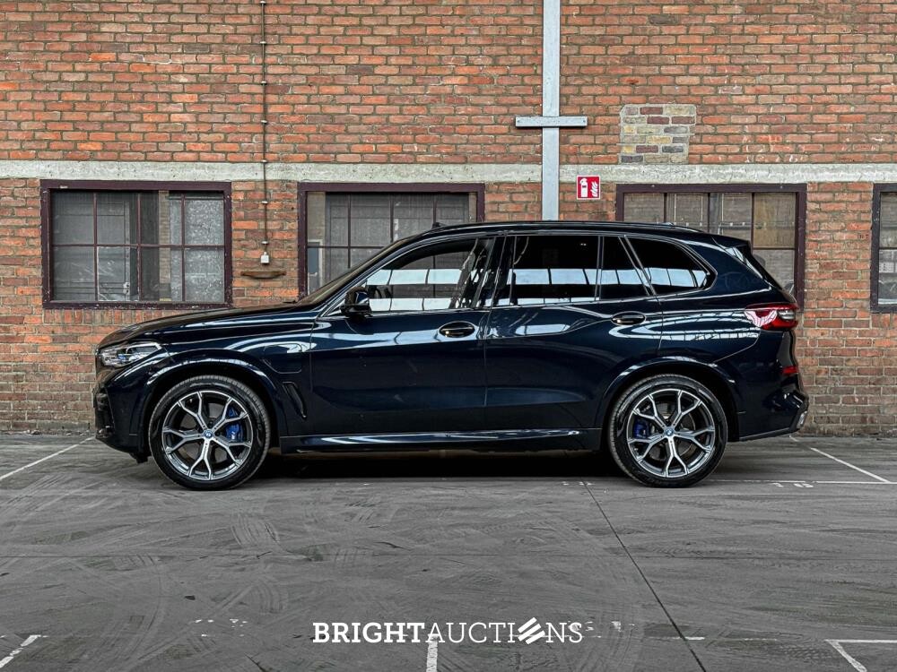 BMW X5 xDrive45e M-Sport 50 Jahre 6-cilinder 394pk 2023, X-243-GJ