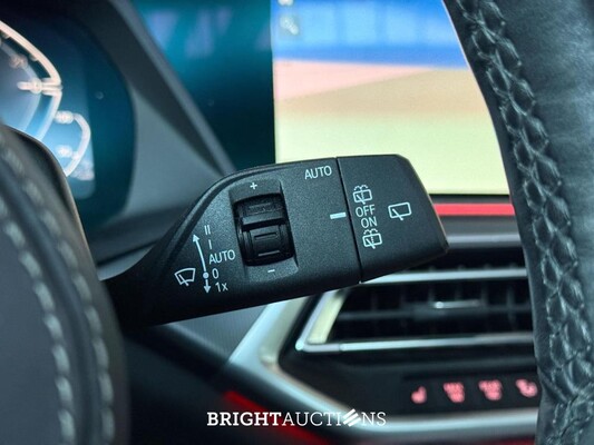 BMW X5 xDrive45e M-Sport 50 Jahre 6-cilinder 394pk 2023, X-243-GJ