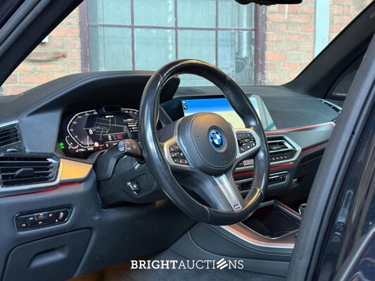 BMW X5 xDrive45e M-Sport 50 Jahre 6-cilinder 394pk 2023, X-243-GJ