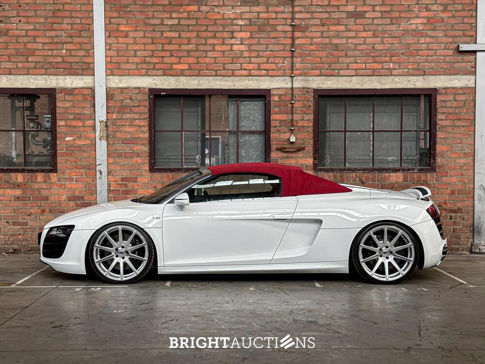 Audi R8 5.2 V10 FSI Quattro SPIDER 525pk 2012 (76.000 km)