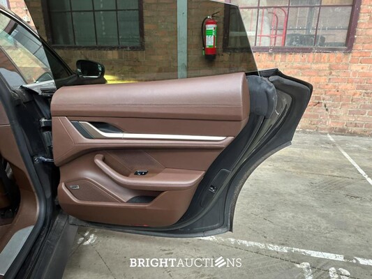 Porsche Taycan 4S 531pk 2020