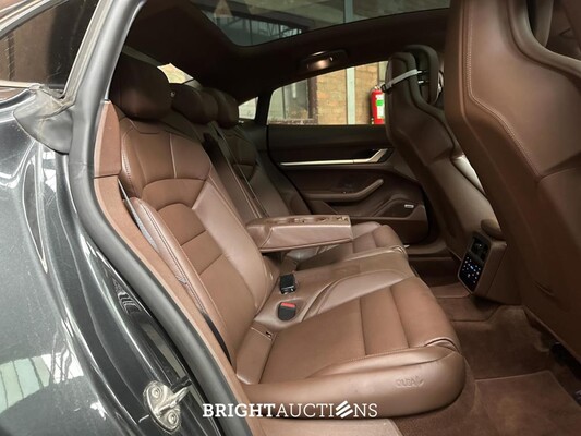 Porsche Taycan 4S 531pk 2020